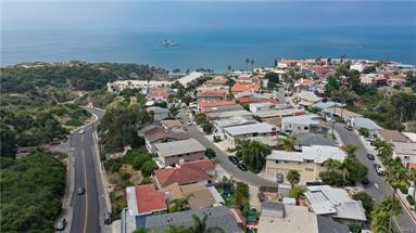 210 Avenida Calafia B