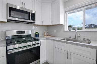 210 Avenida Calafia B