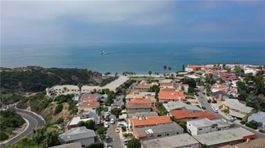 210 Avenida Calafia B