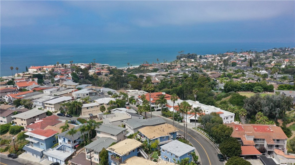 210 Avenida Calafia A