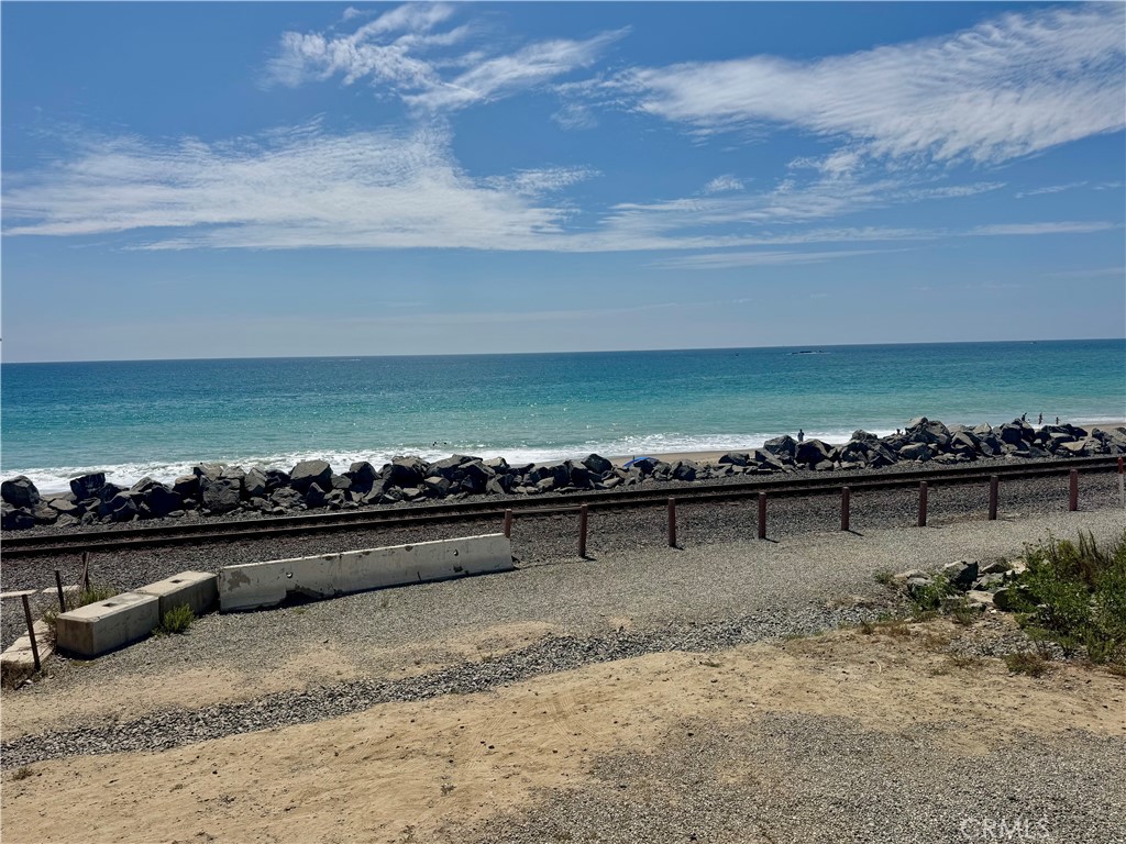 210 Avenida Calafia A