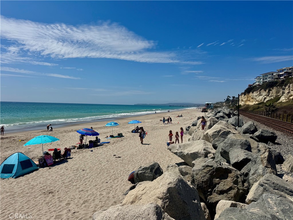 210 Avenida Calafia A