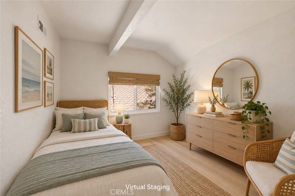 23401 Via Burriana