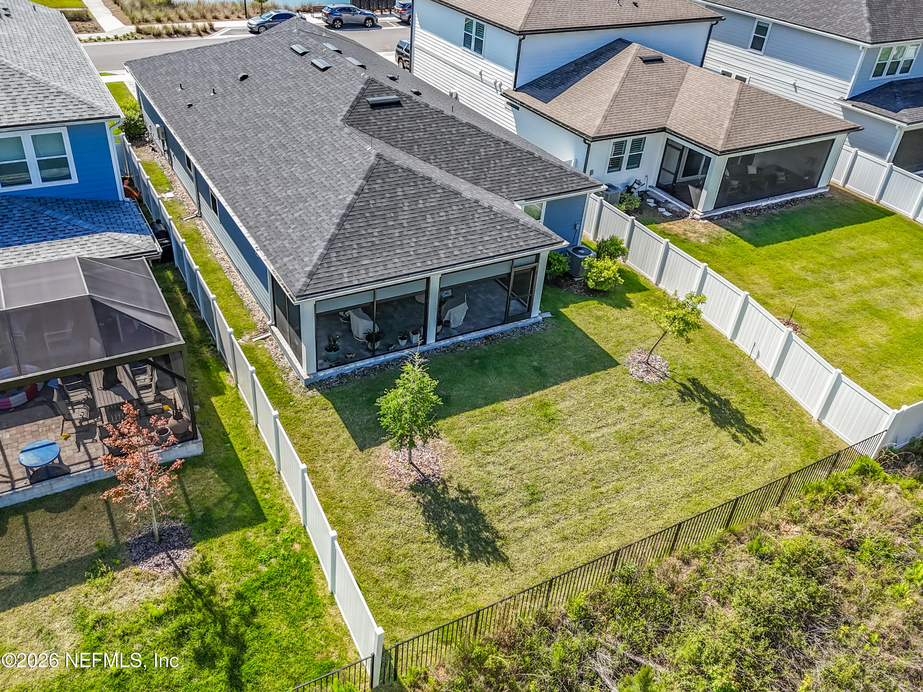 426 HAWTHORN PARK Circle