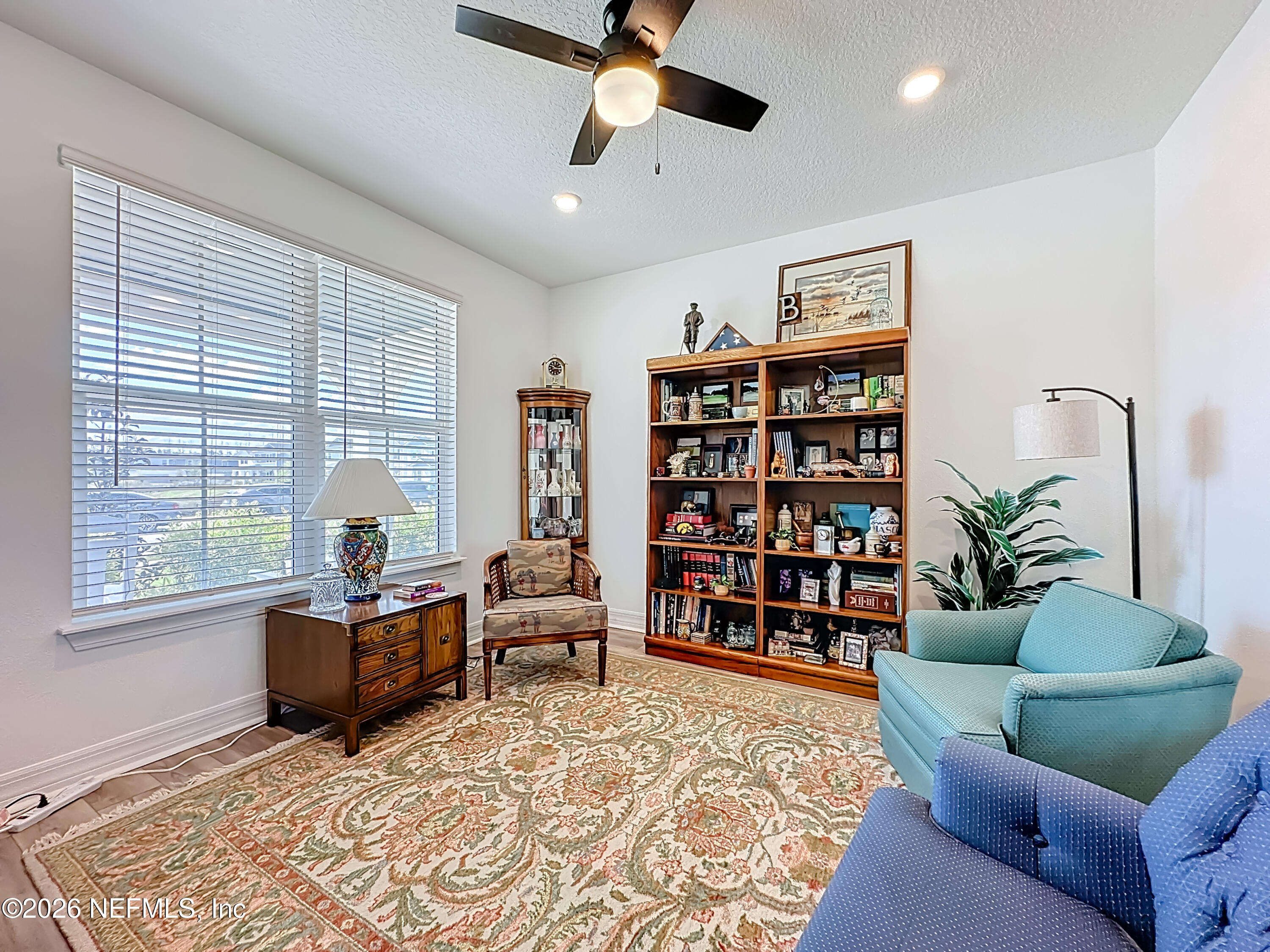 426 HAWTHORN PARK Circle