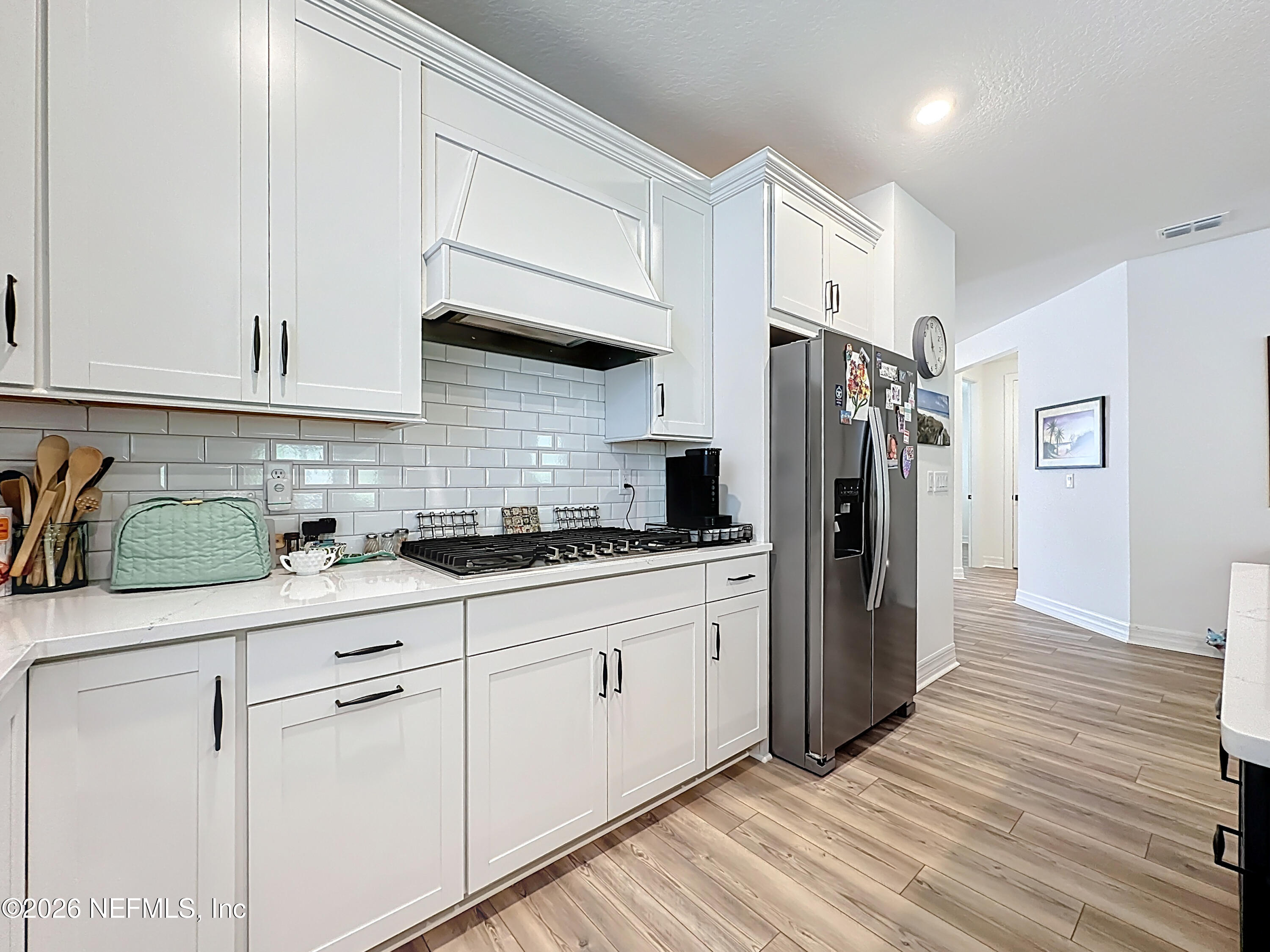 426 HAWTHORN PARK Circle