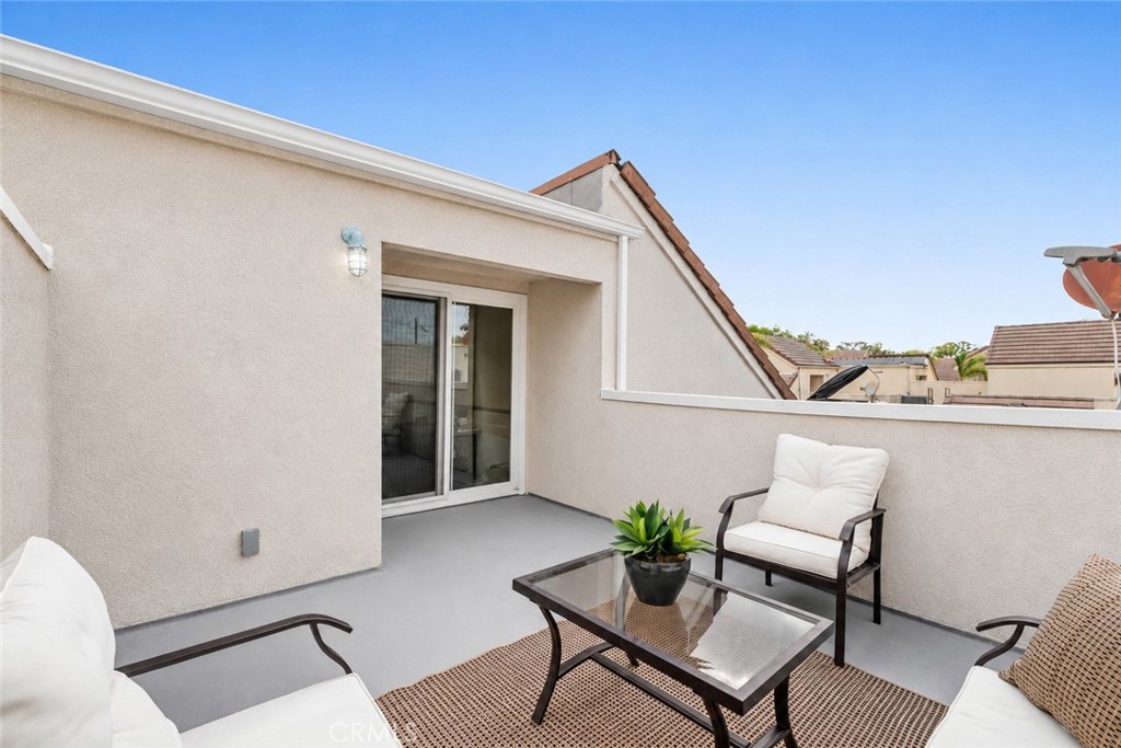 433 E Tamarack
