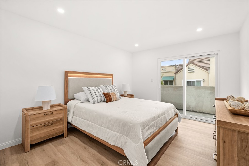 433 E Tamarack