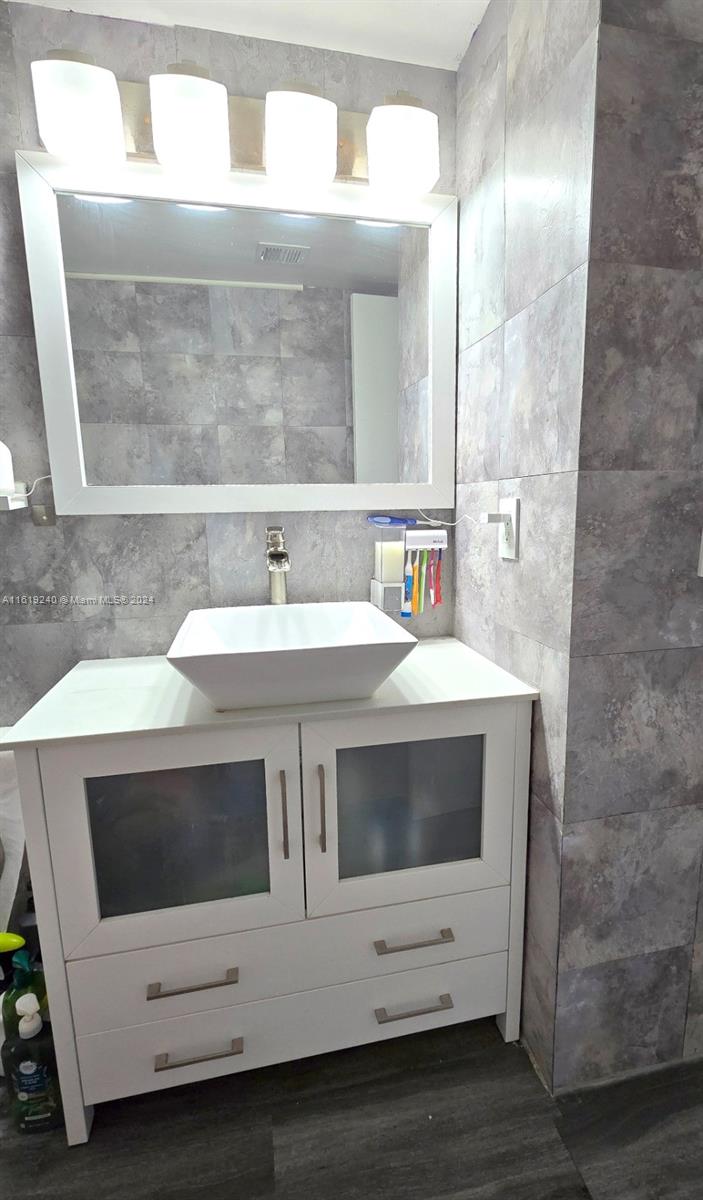 13255 SW 88th Ln Unit: 205-CS