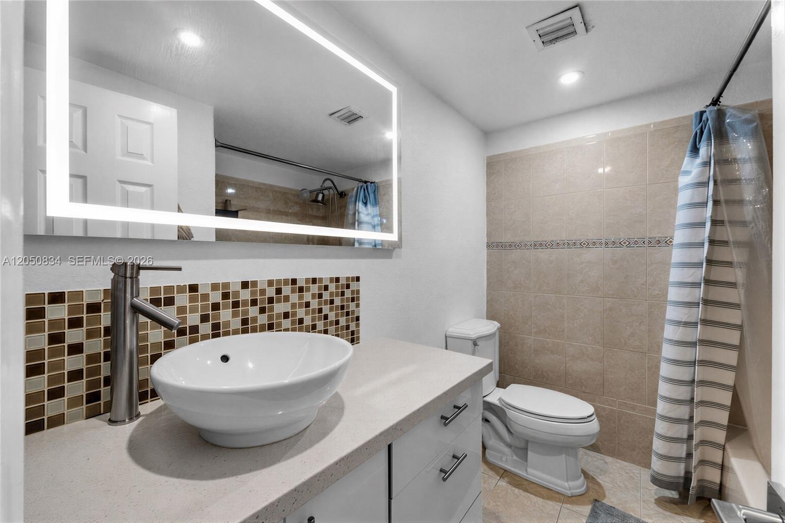 9958 SW 88th St # 5 Unit: 522-5