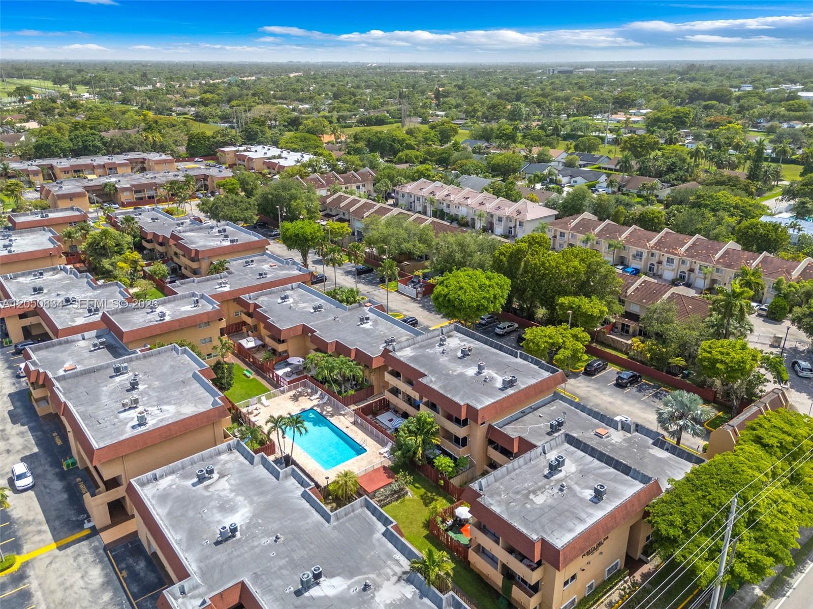 9958 SW 88th St # 5 Unit: 522-5
