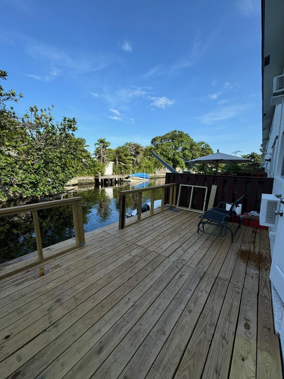 1818 E Oakland Park Blvd 95