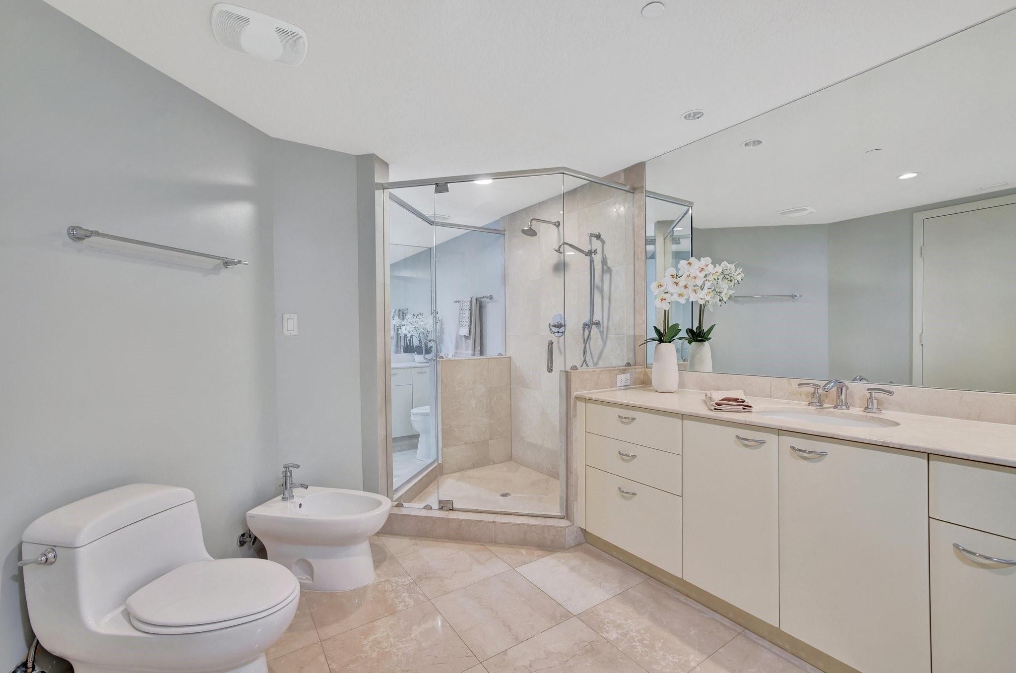 1600 S Ocean Blvd 2103