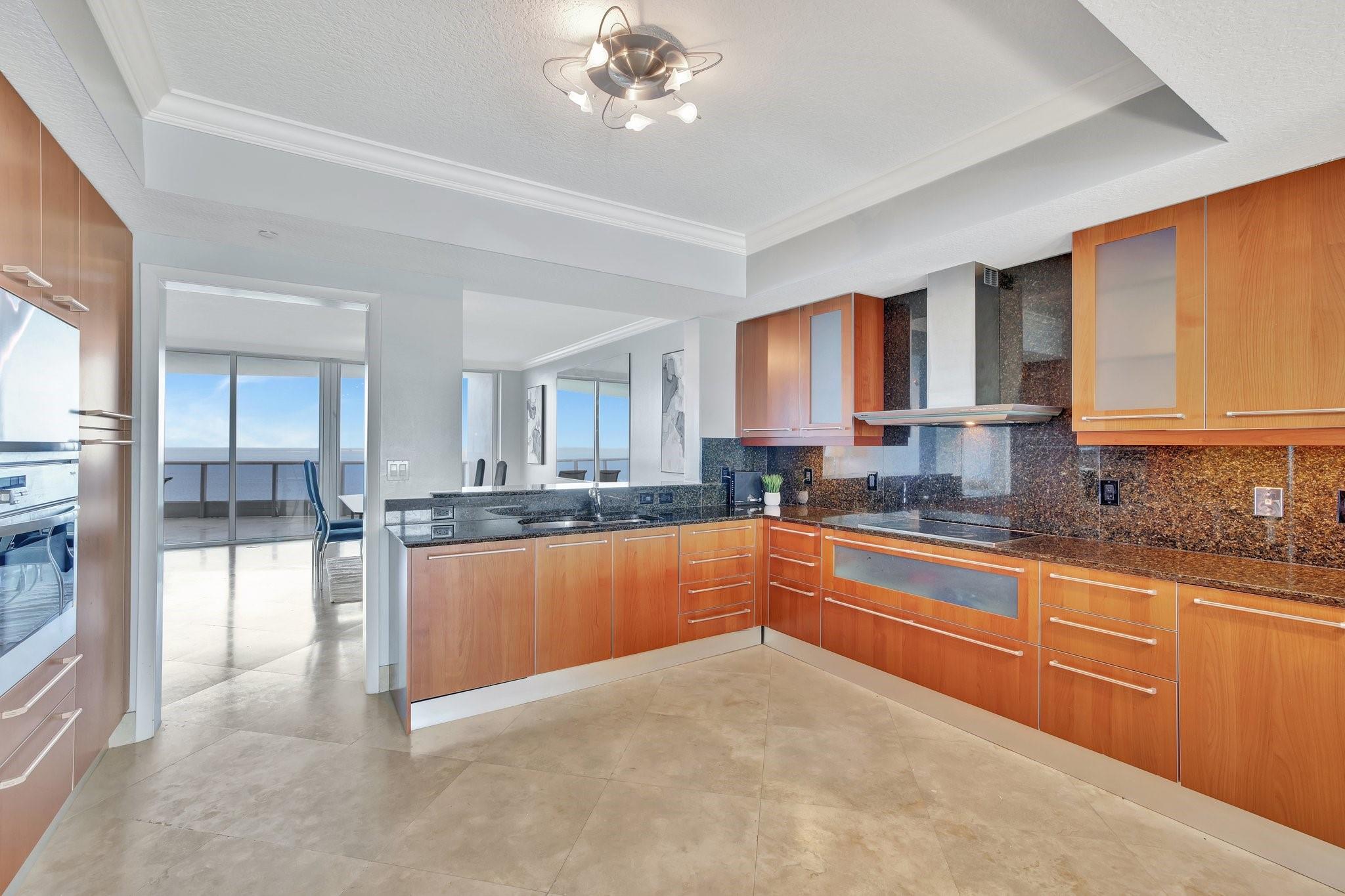 1600 S Ocean Blvd 2103
