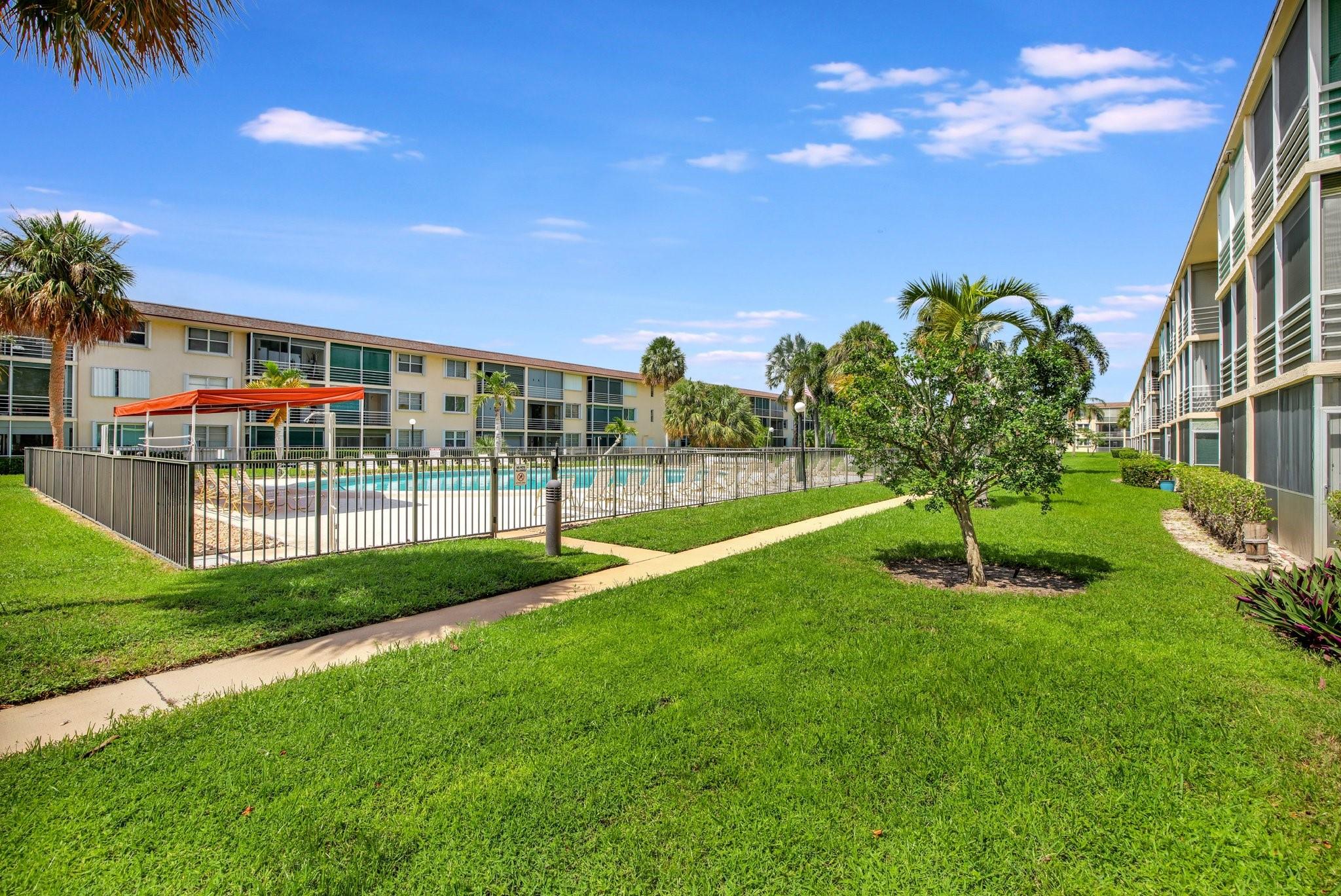 4500 N Federal Hwy 151F