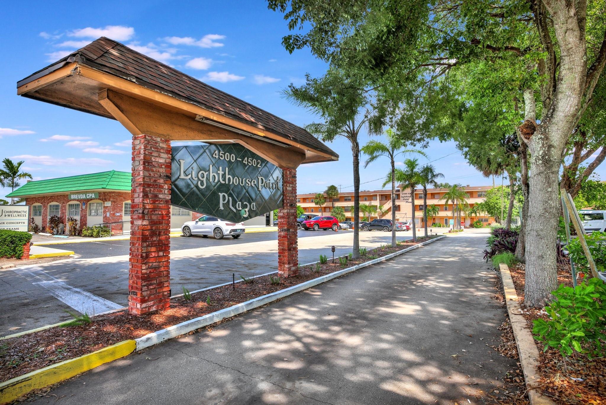 4500 N Federal Hwy 151F