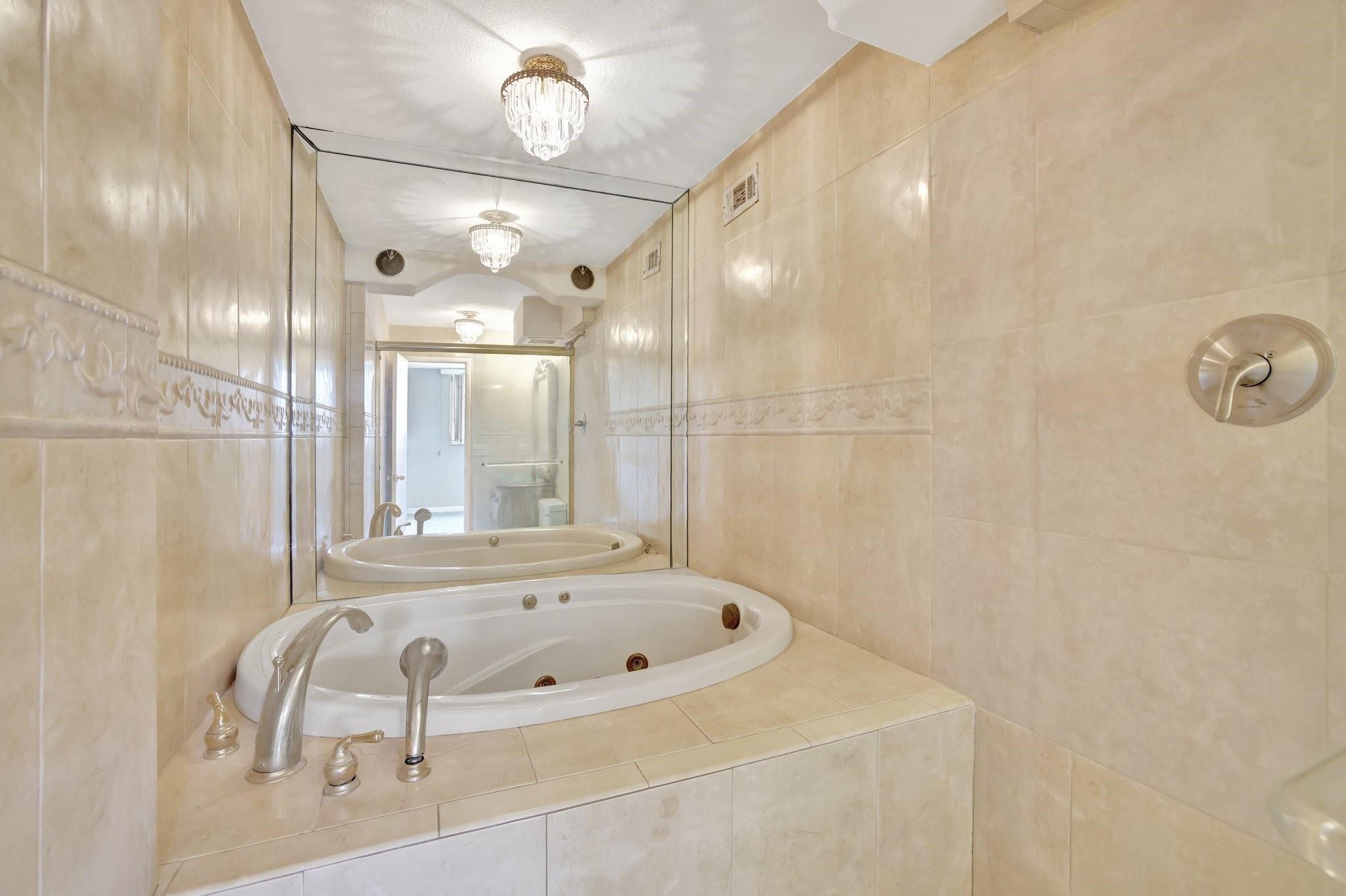 4500 N Federal Hwy 151F