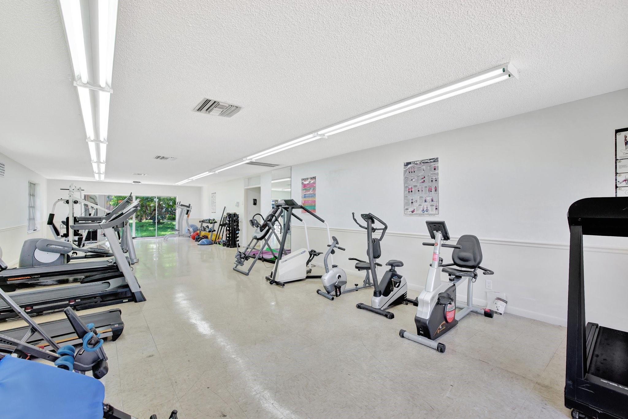 4500 N Federal Hwy 151F