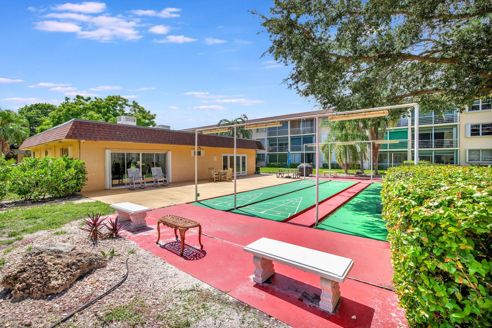 4500 N Federal Hwy 151F