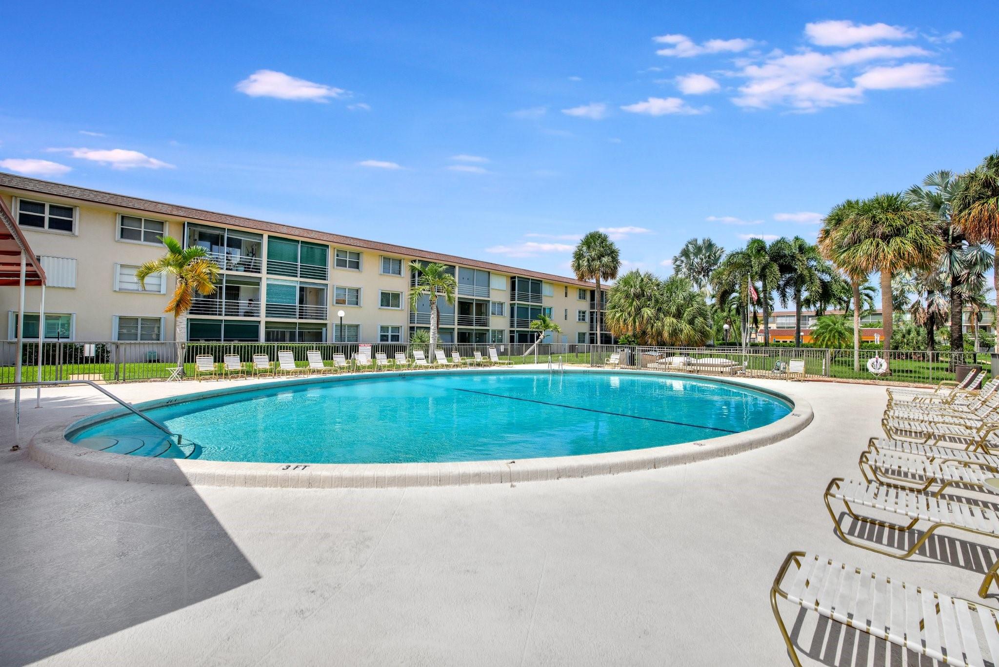 4500 N Federal Hwy 151F