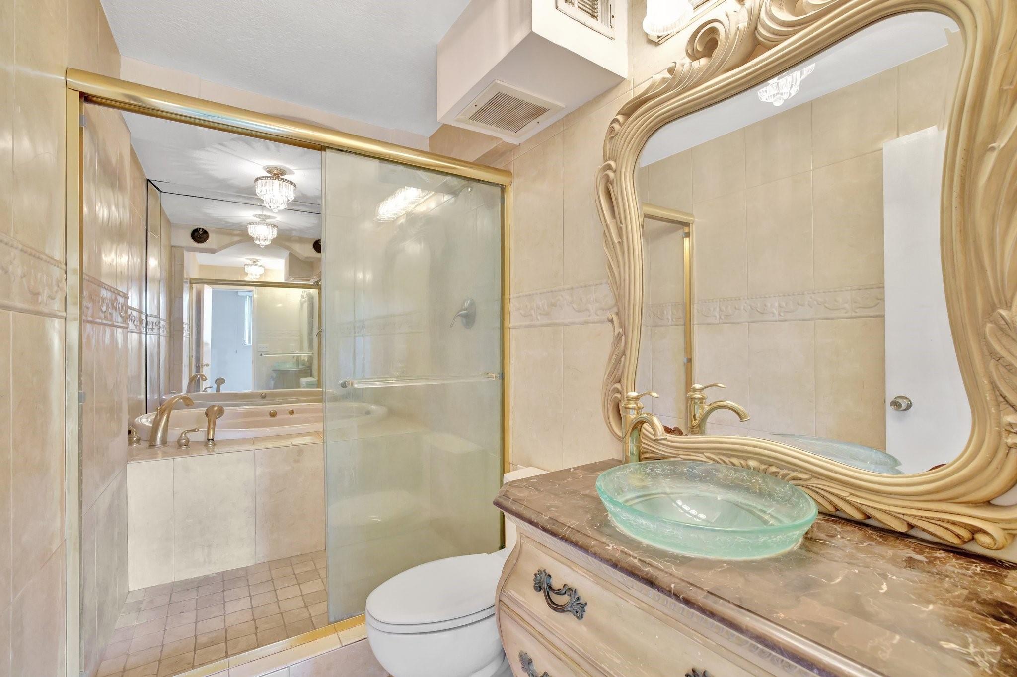 4500 N Federal Hwy 151F