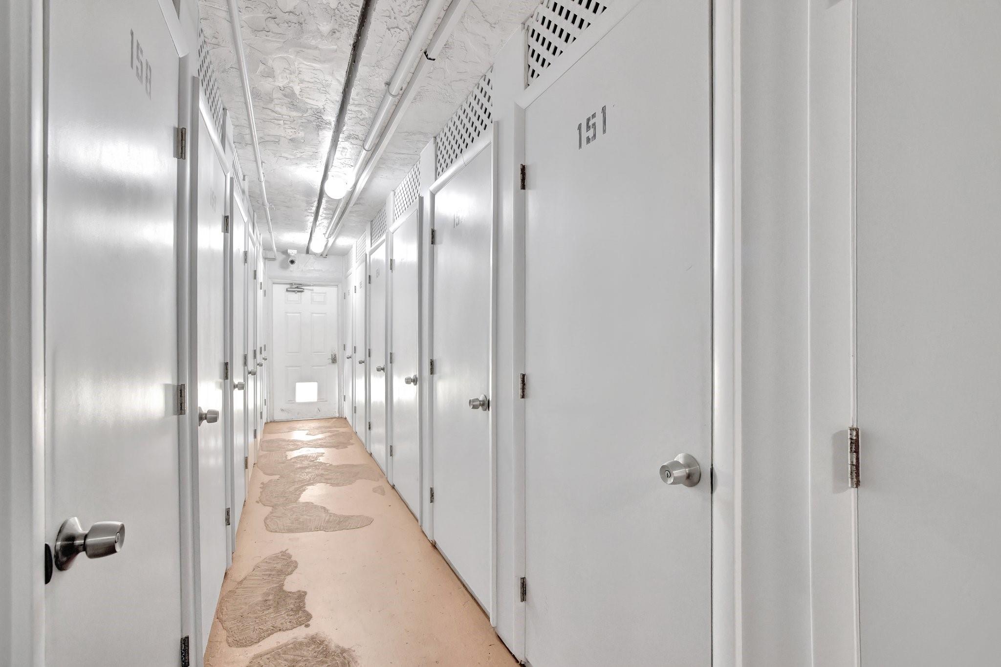 4500 N Federal Hwy 151F