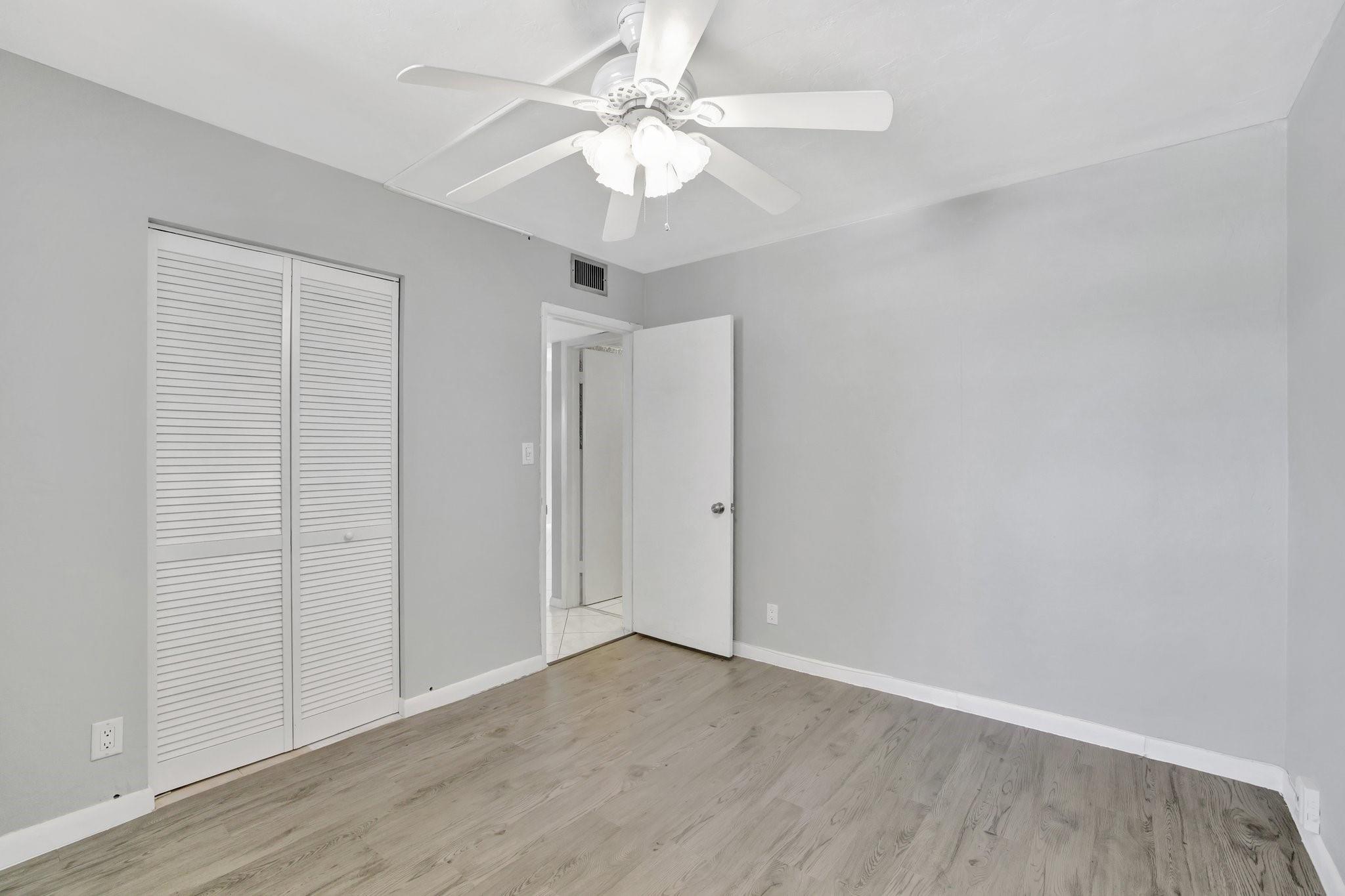 4500 N Federal Hwy 151F