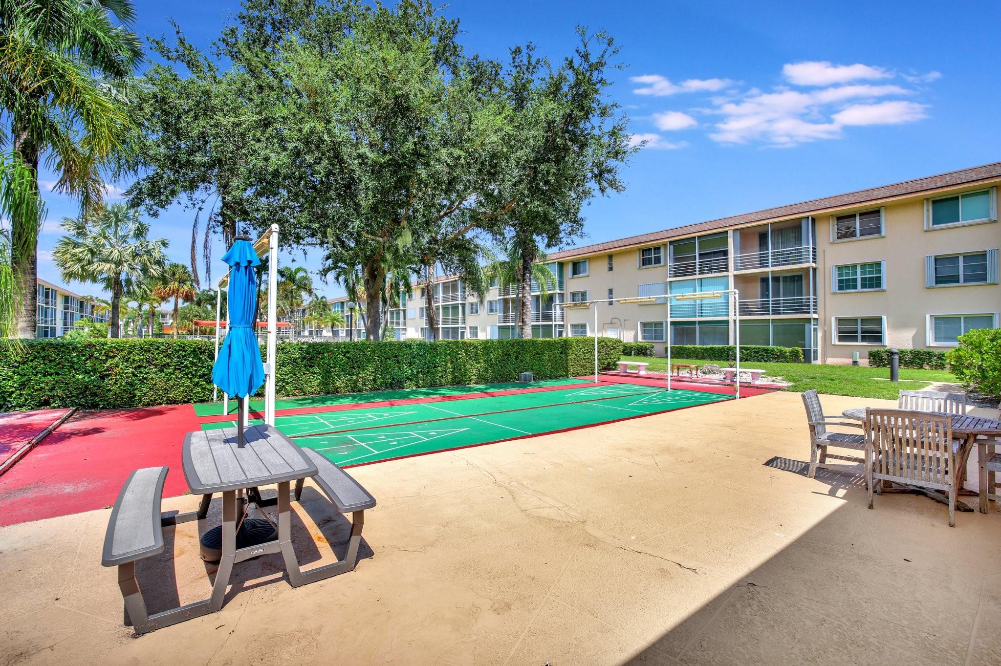 4500 N Federal Hwy 151F