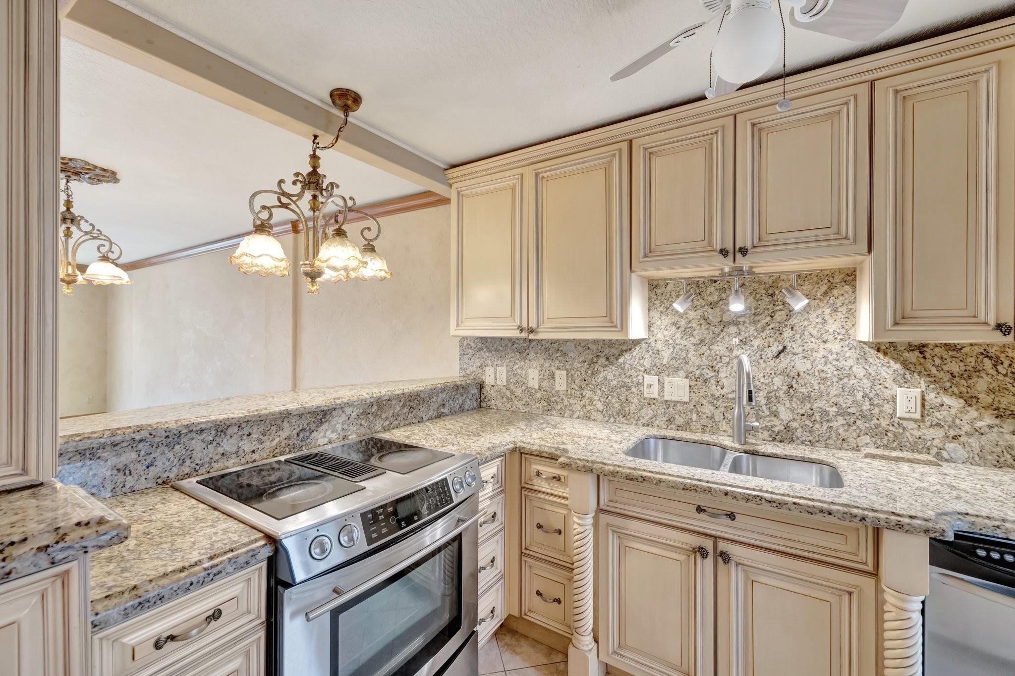 4502 N Federal Hwy 217B