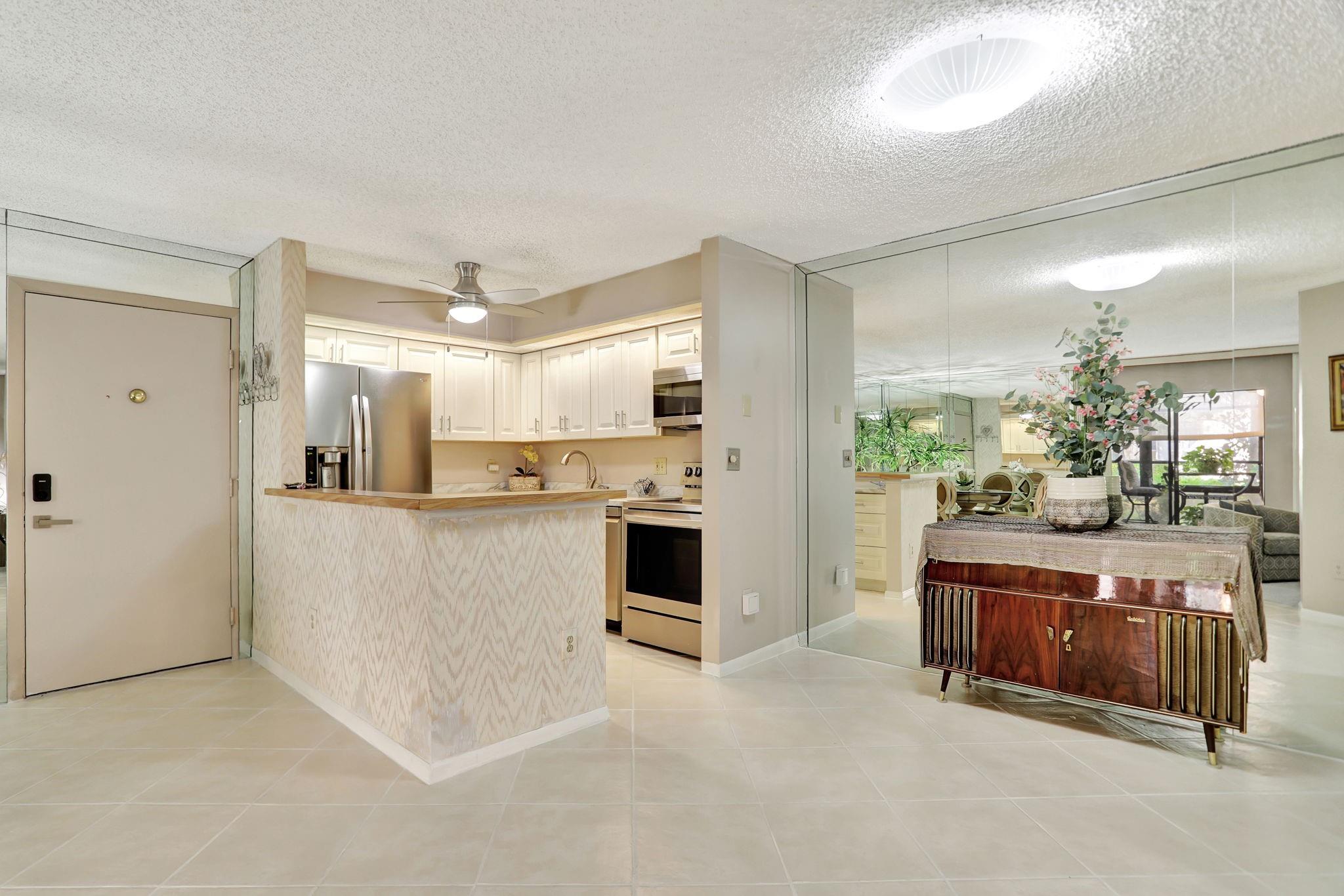 10547 E Clairmont Cir 102