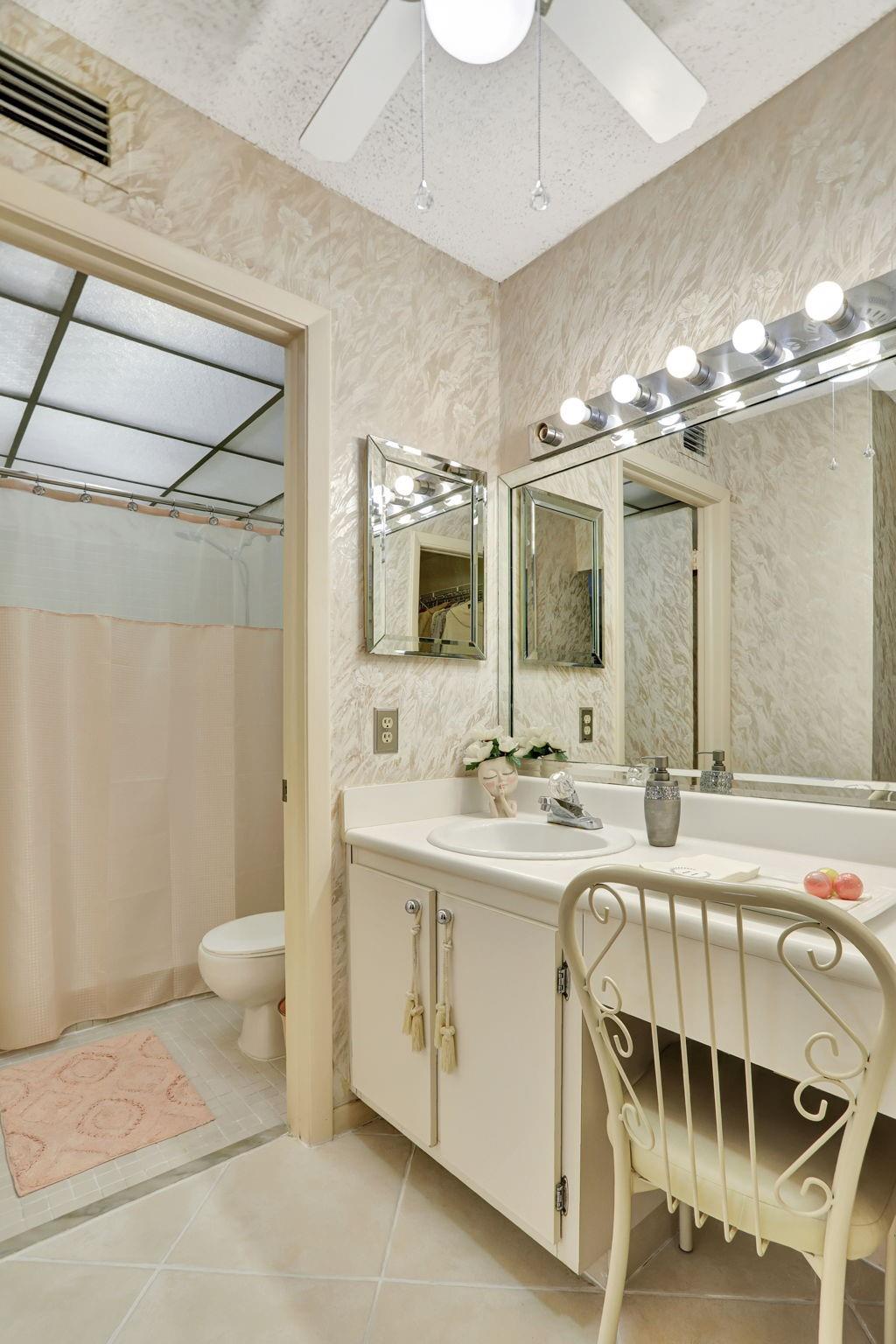 10547 E Clairmont Cir 102