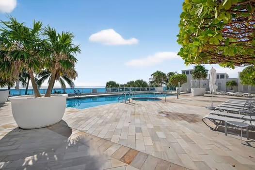 1600 S Ocean Blvd 2003