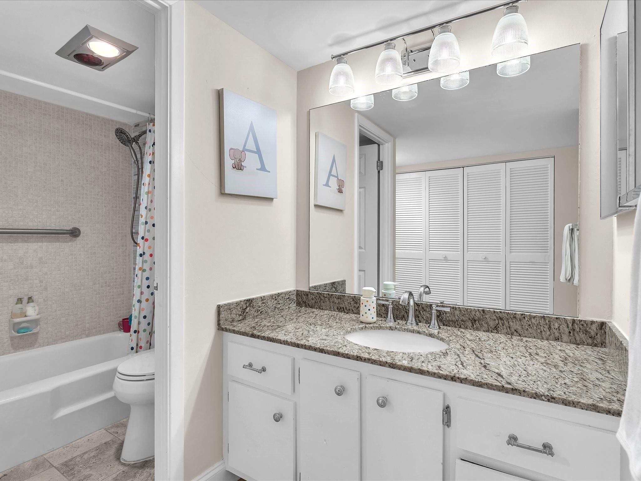 11111 Biscayne Blvd 2F (221)