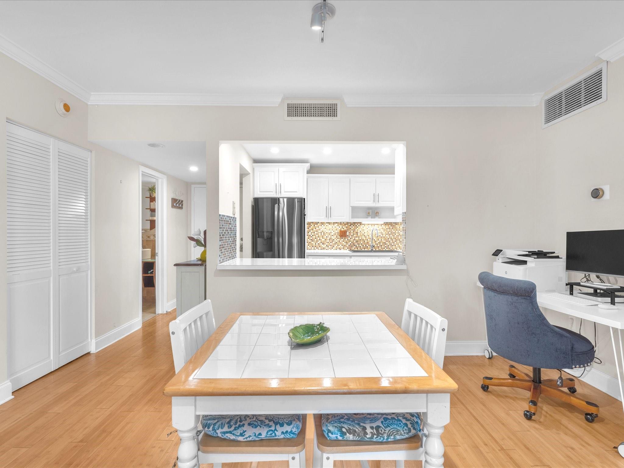 11111 Biscayne Blvd 2F (221)