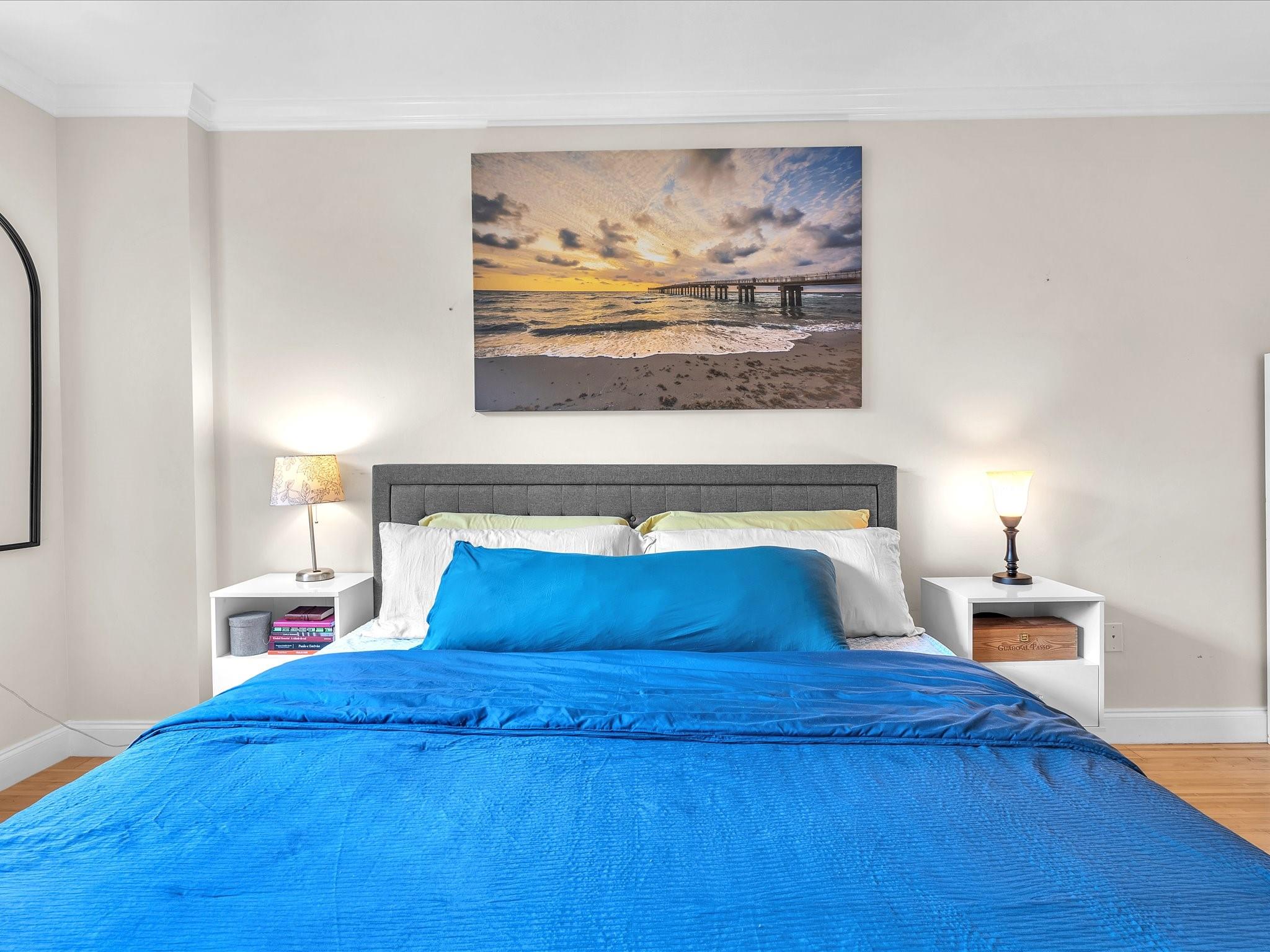 11111 Biscayne Blvd 2F (221)