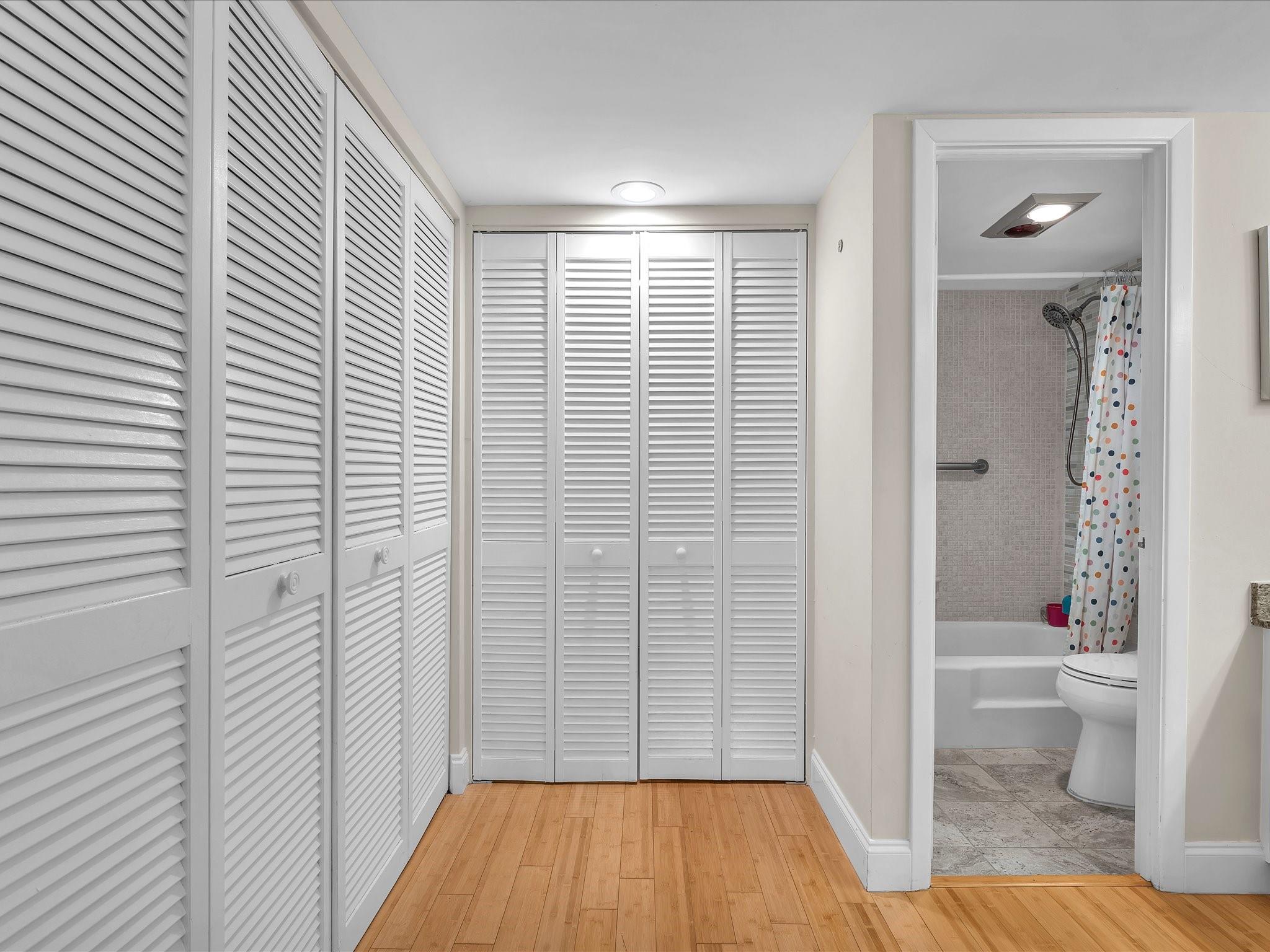 11111 Biscayne Blvd 2F (221)