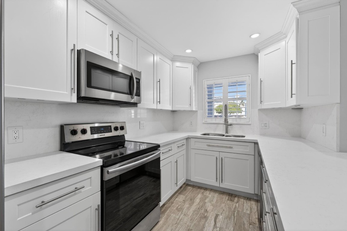 2860 NE 14th Street Causeway 106D