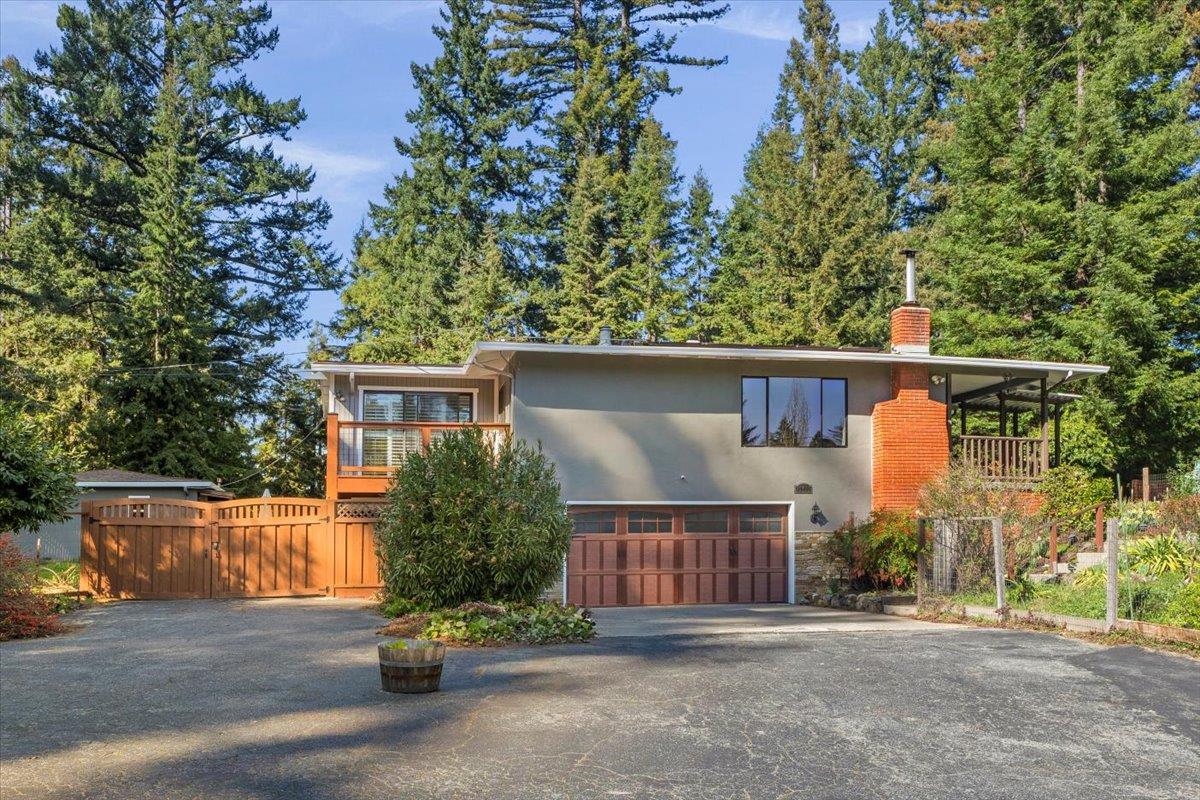 17615 Mountain Charlie Road
