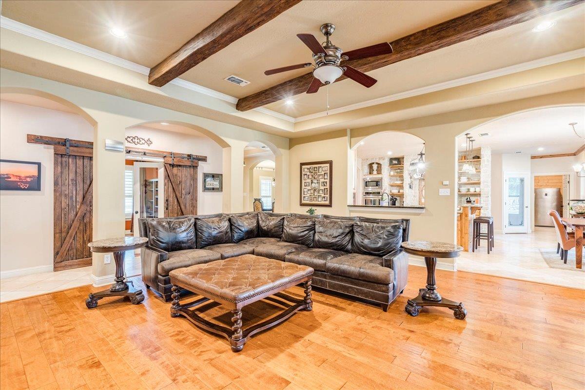 530 Woodland DR
