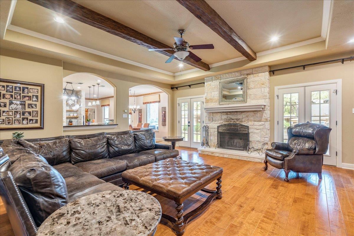 530 Woodland DR