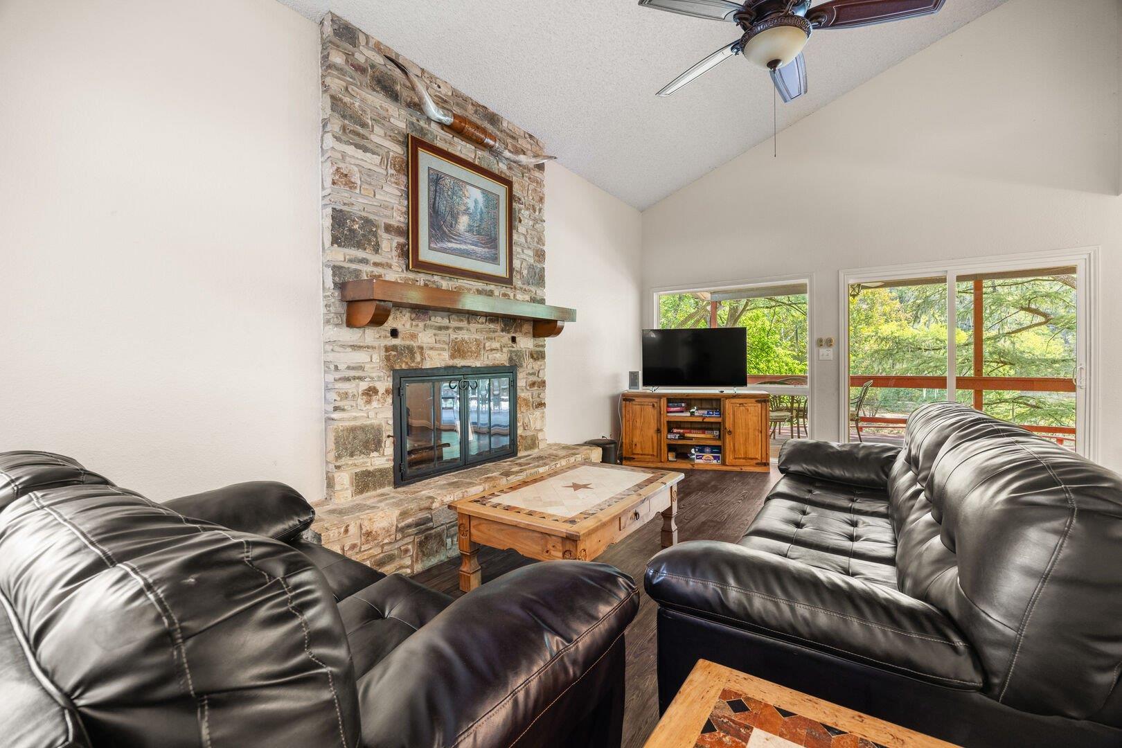 1540 Ponderosa DR