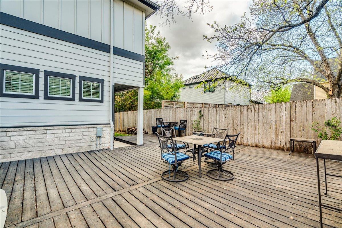 2115 Bluebonnet Ln 4A LN # A Unit: 4-A