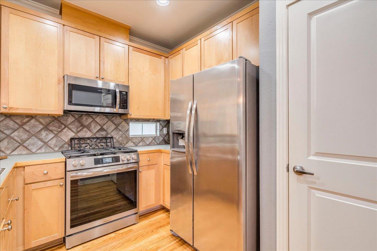 2115 Bluebonnet Ln 4A LN # A Unit: 4-A