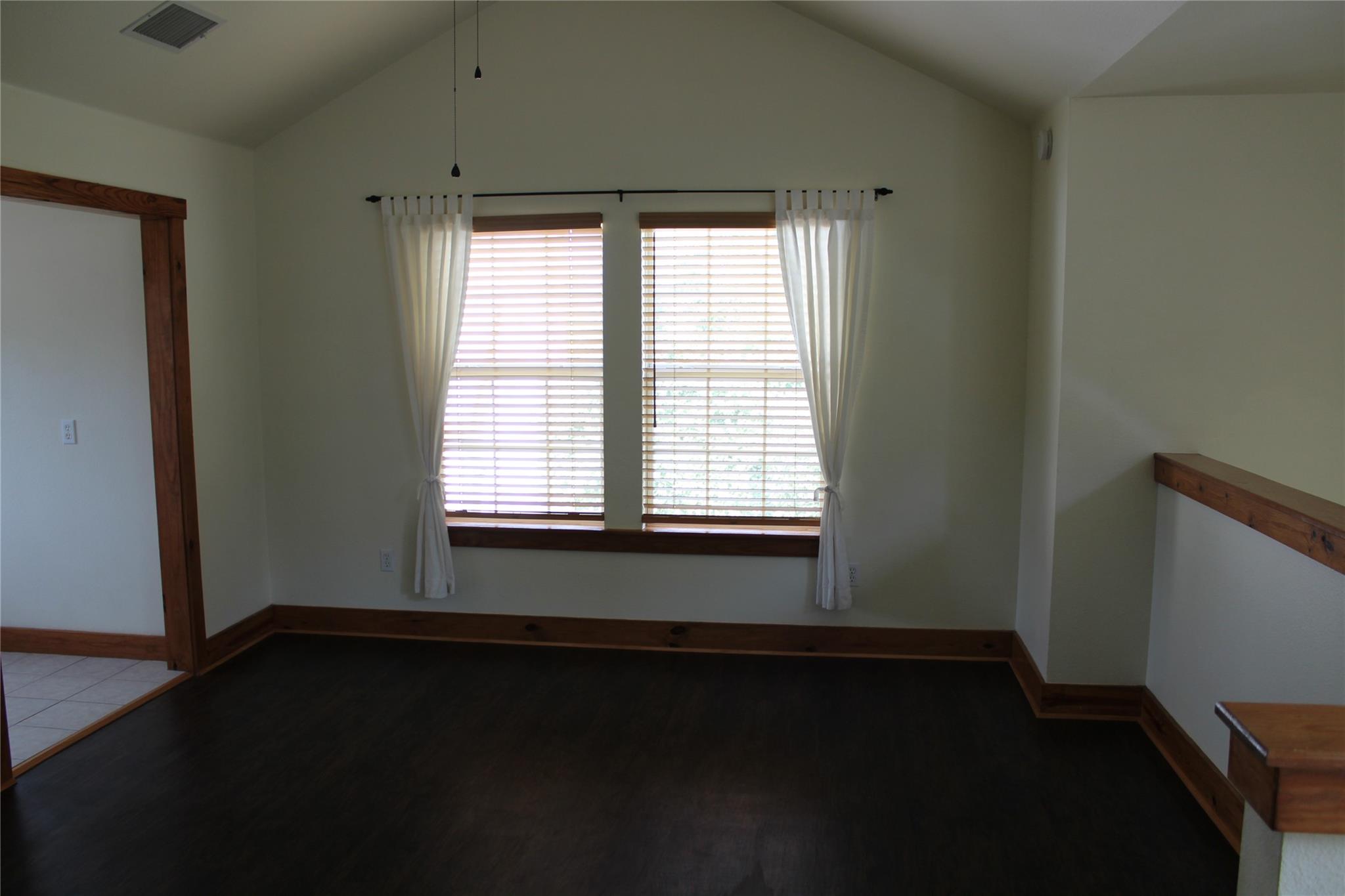 107 S Laurelwood DR # B