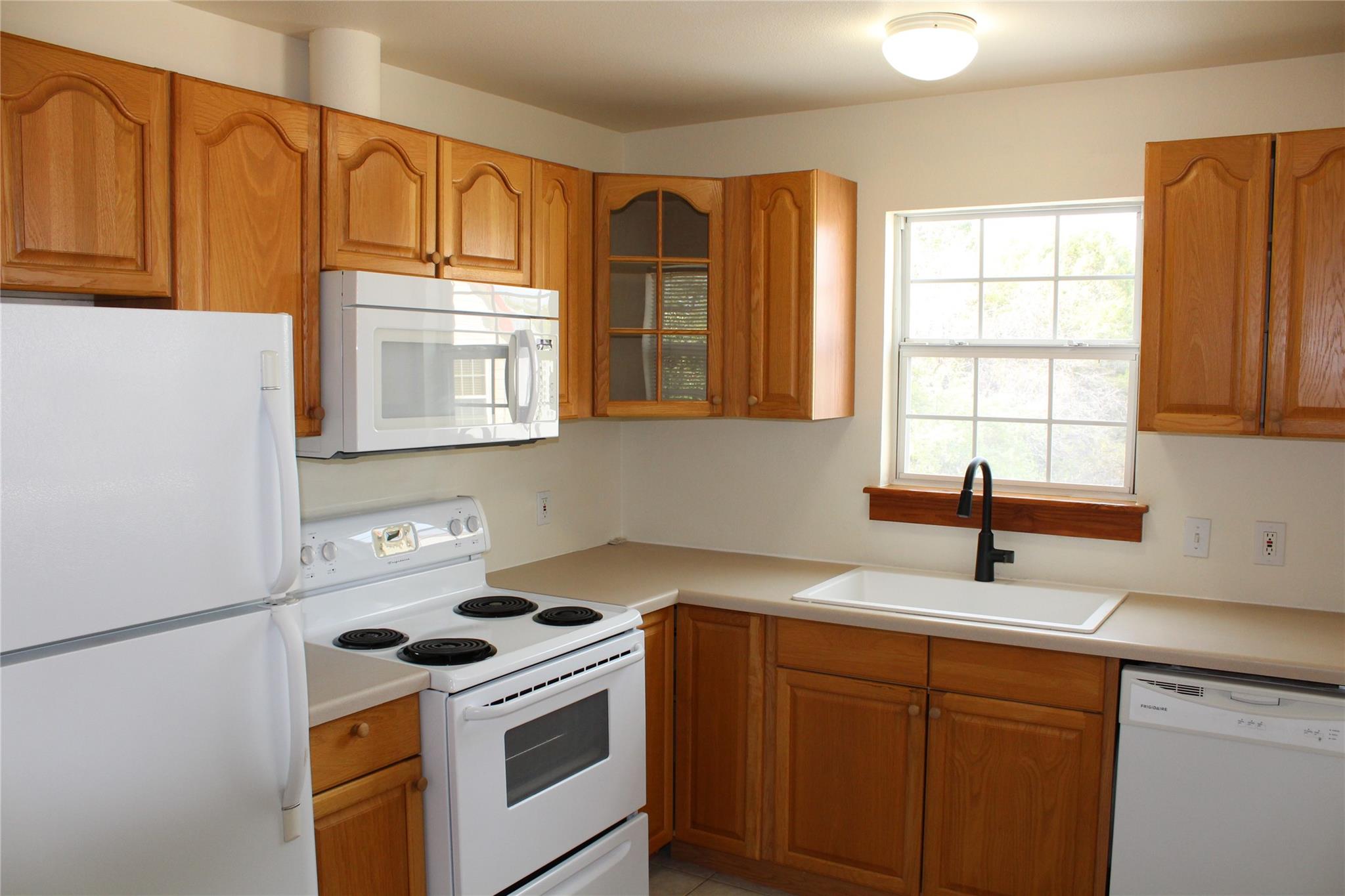 107 S Laurelwood DR # B