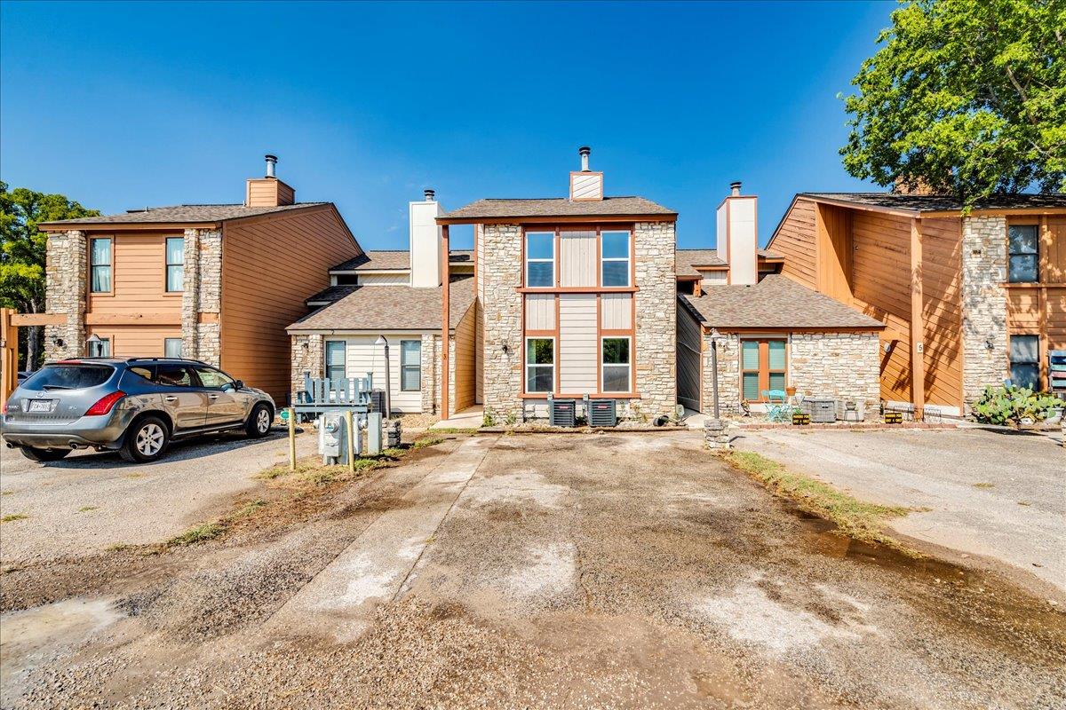 3 Cypress Fairway VLG