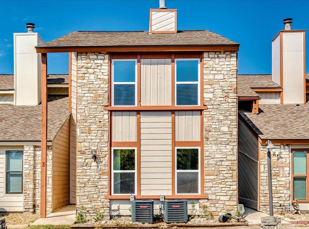 3 Cypress Fairway VLG