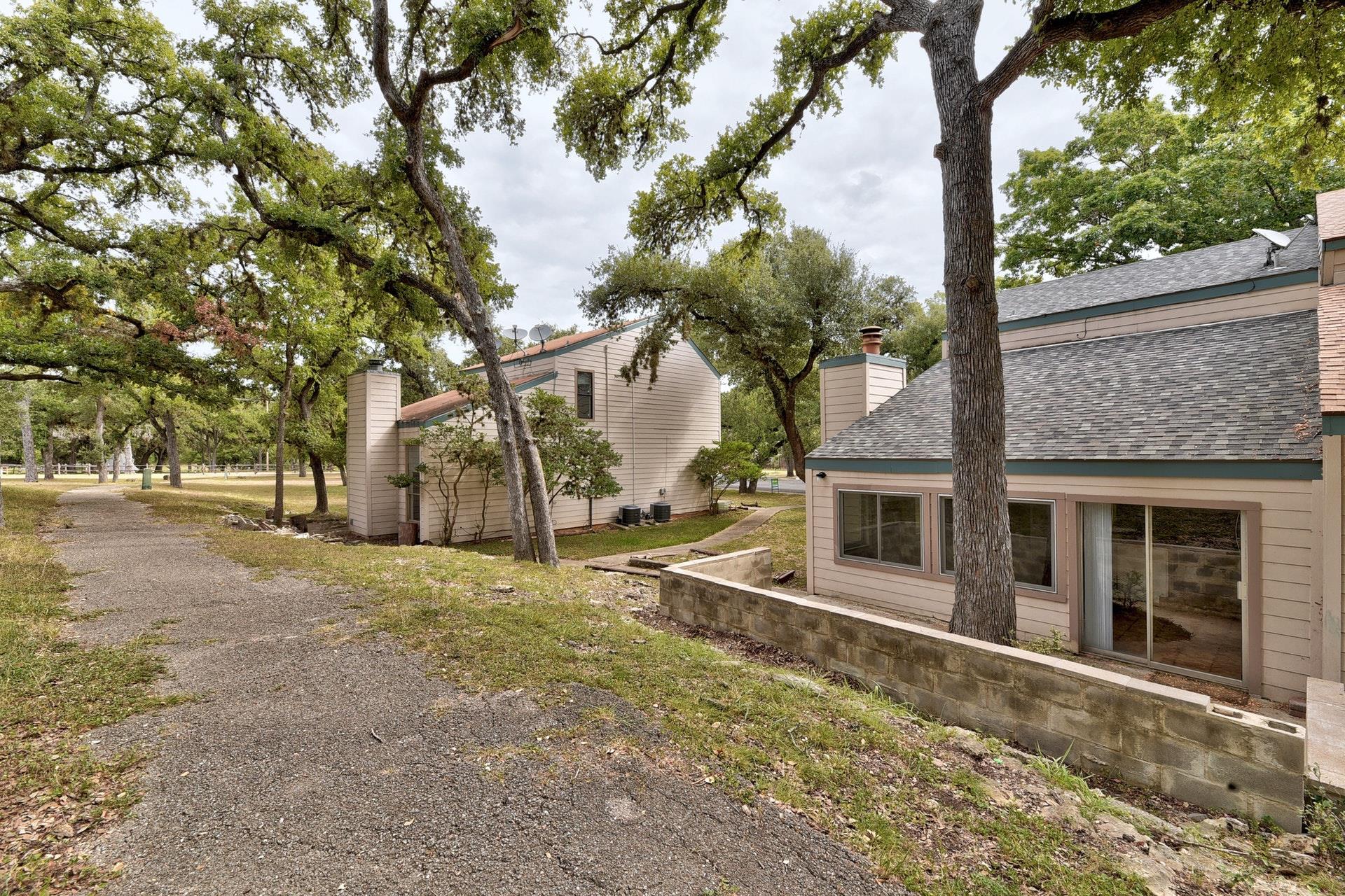 31 Marina CIR
