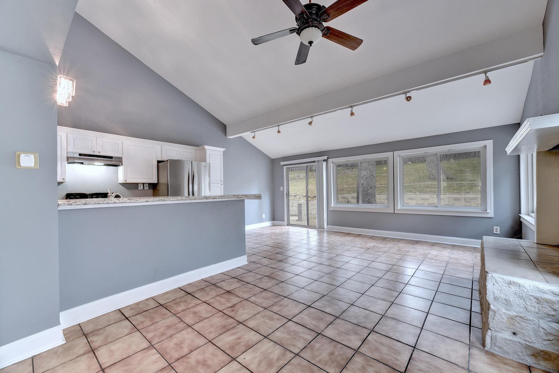 31 Marina CIR