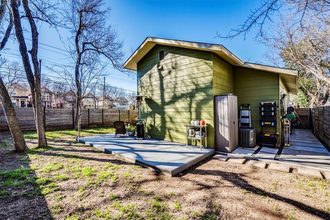 1203 Cometa ST # 2